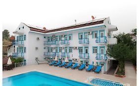 Mavi Yaprak Hotel